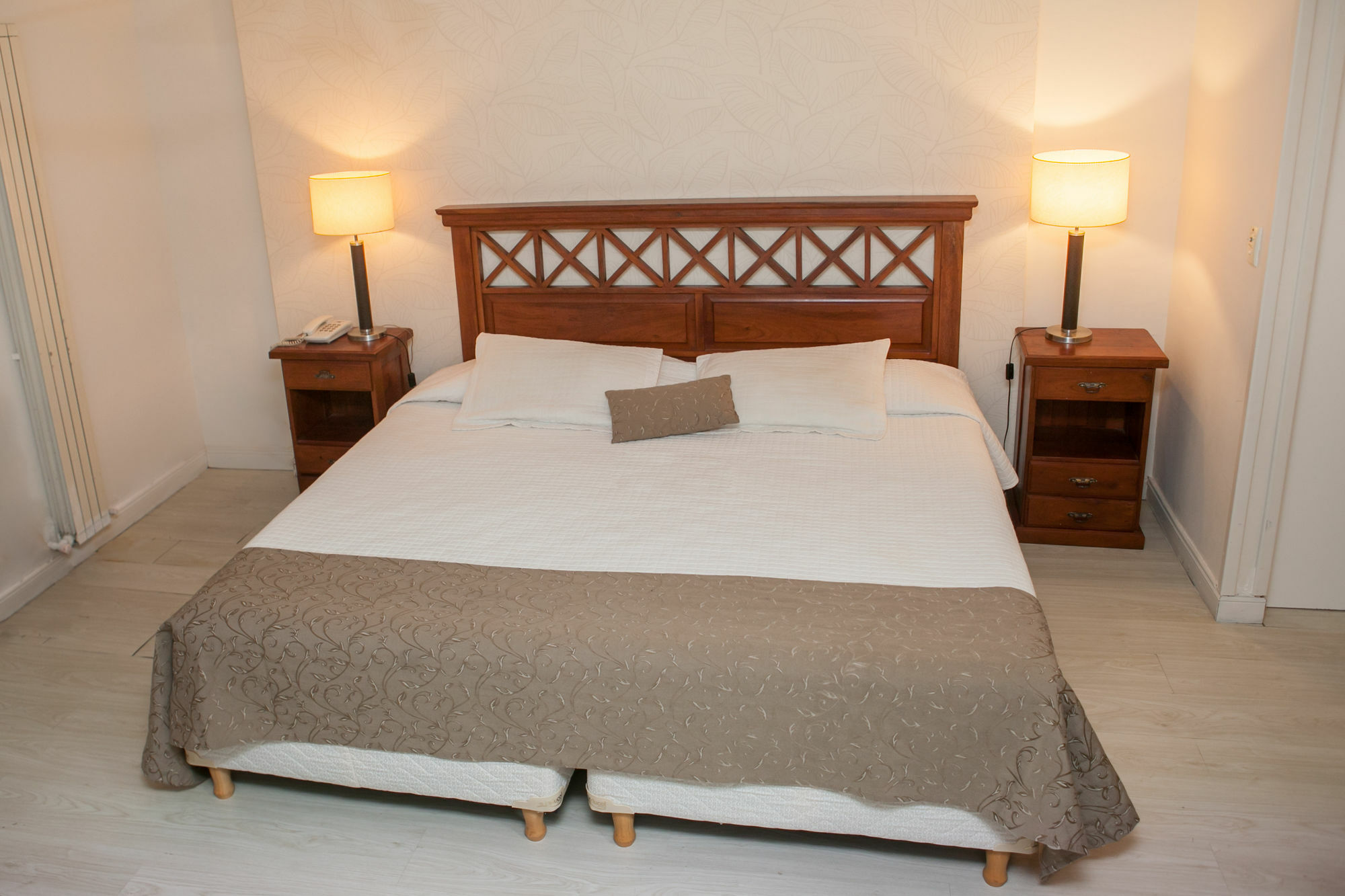 Bagu Pinamar Hotel Luaran gambar